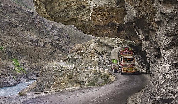 Gilgit-Skardu-Road-2